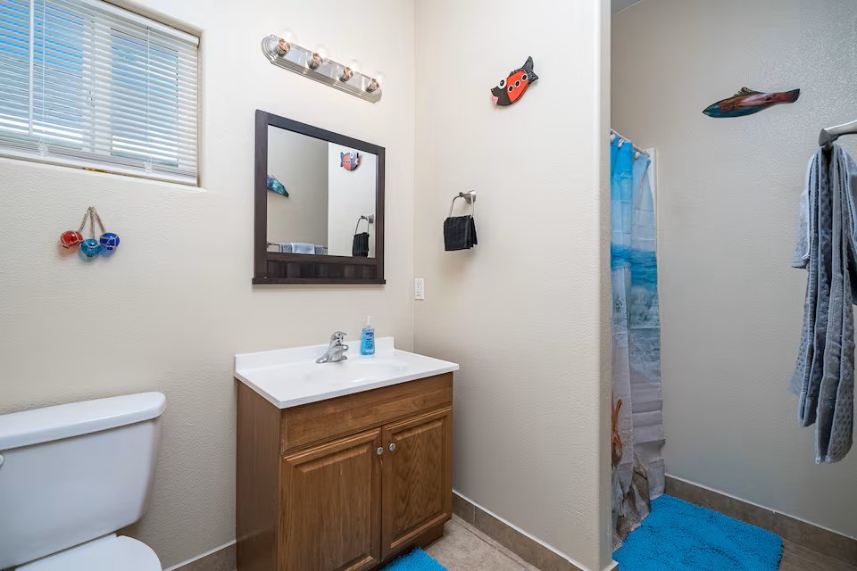 609 W Liberty Street 4 Rockport TX 78382