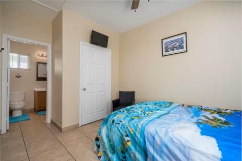 609 W Liberty Street 4 Rockport TX 78382