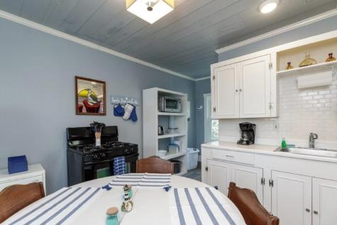 1009 1/2 Furman Avenue Corpus Christi TX 78404