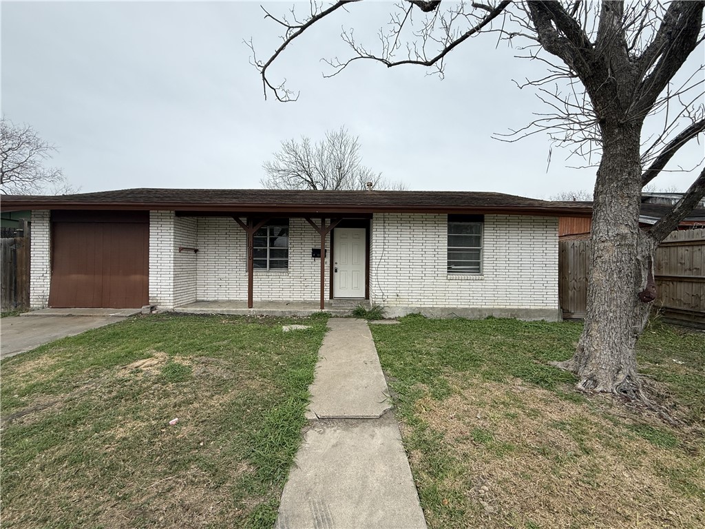 1910 Andrews Drive Corpus Christi TX 78416