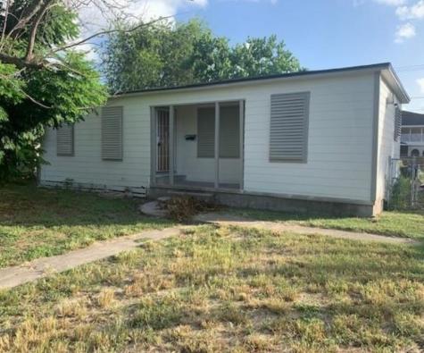 4031 W Vanderbilt Drive Corpus Christi TX 78415
