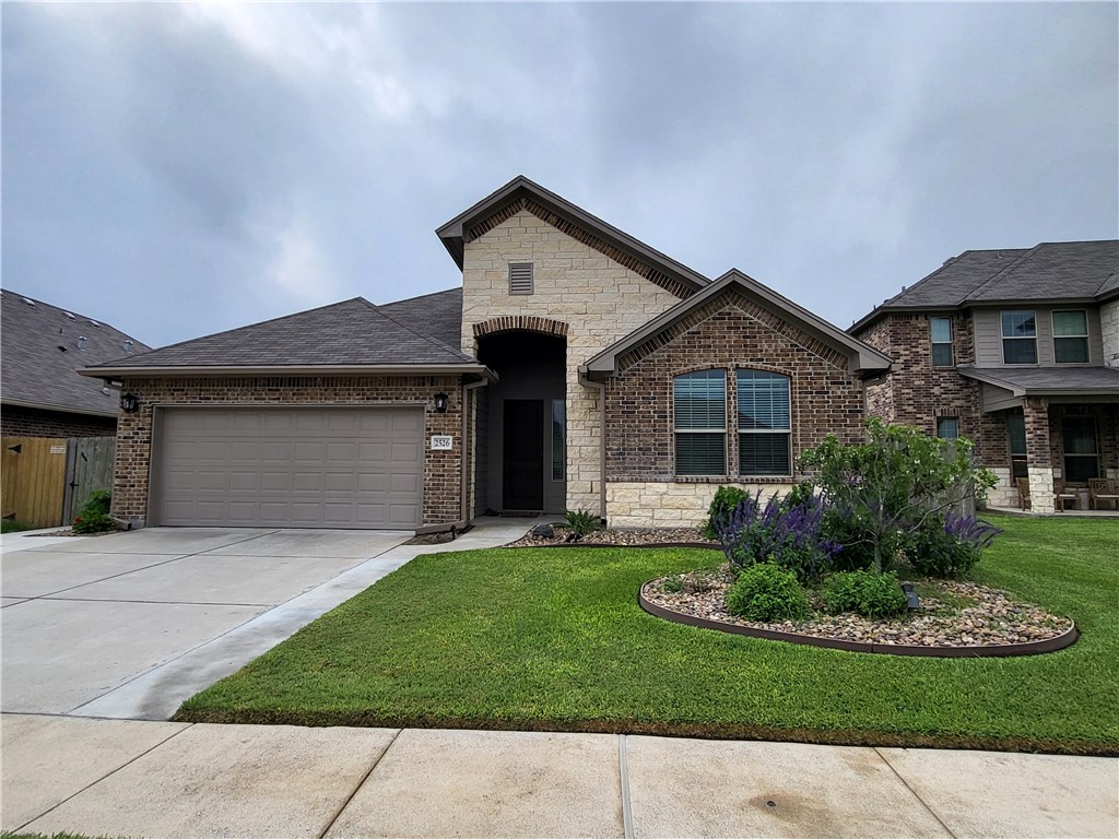 2526 Las Estrellas Street Corpus Christi TX 78414
