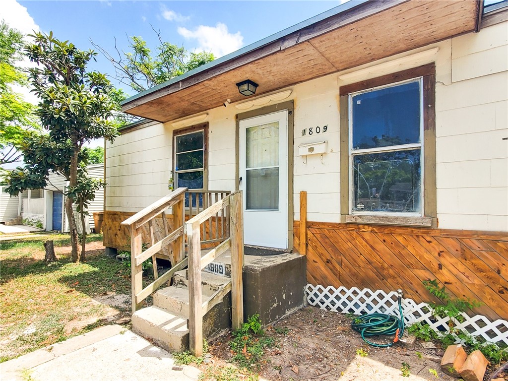1809 Trenton Drive Corpus Christi TX 78404