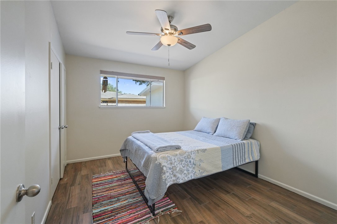918 Dolphin Place Corpus Christi TX 78411