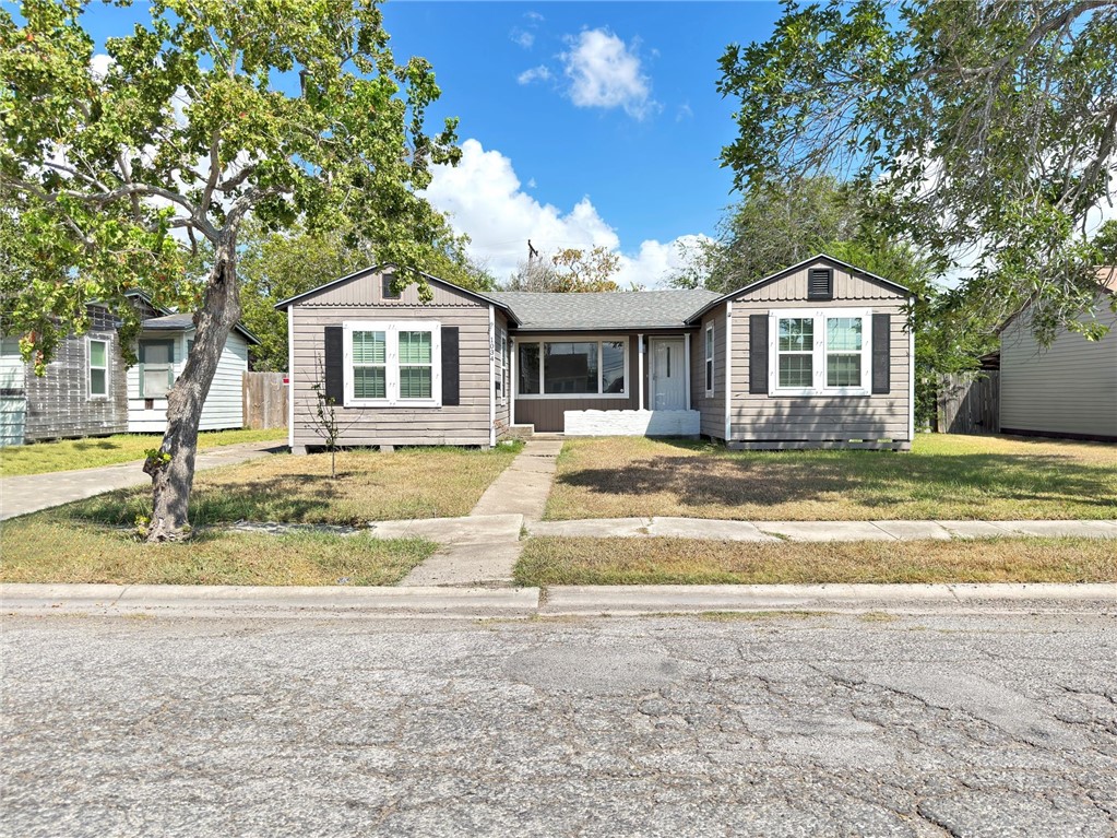 1034 Mcclendon Street Corpus Christi TX 78404