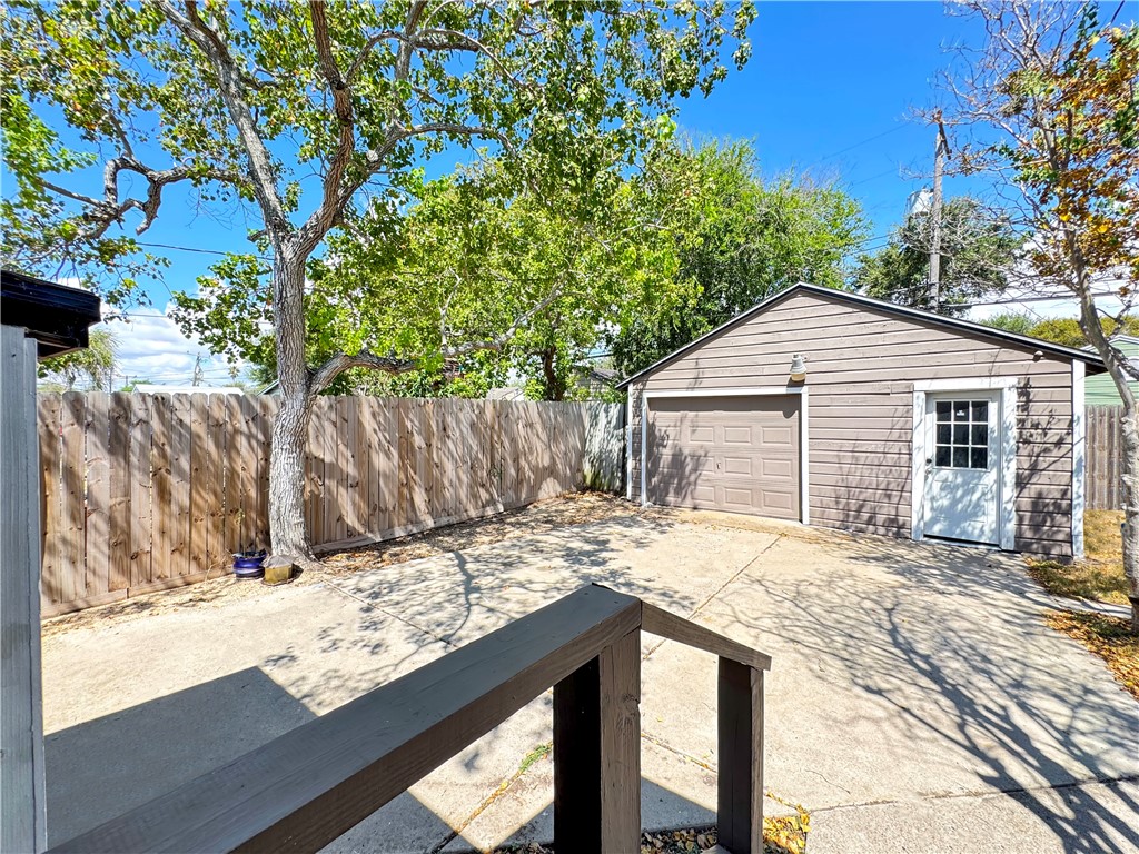 1034 Mcclendon Street Corpus Christi TX 78404