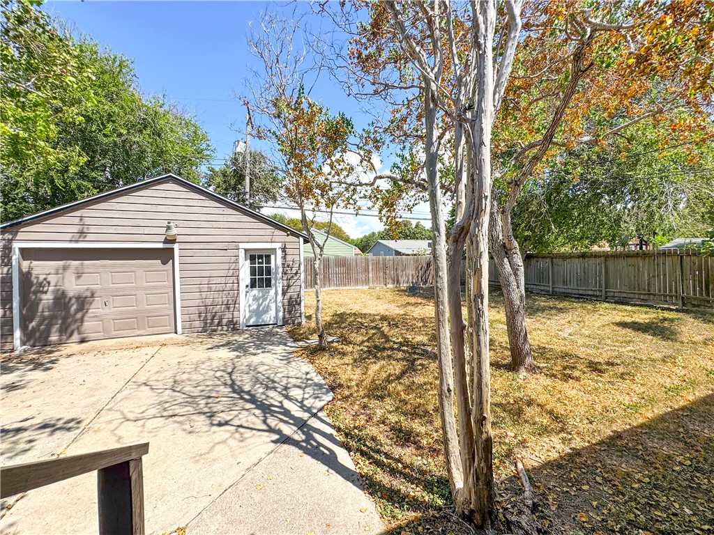 1034 Mcclendon Street Corpus Christi TX 78404