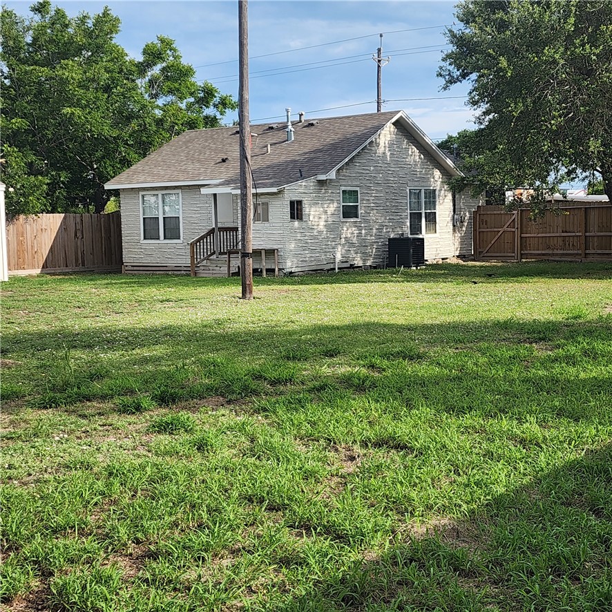 710 Webb Street Corpus Christi TX 78418