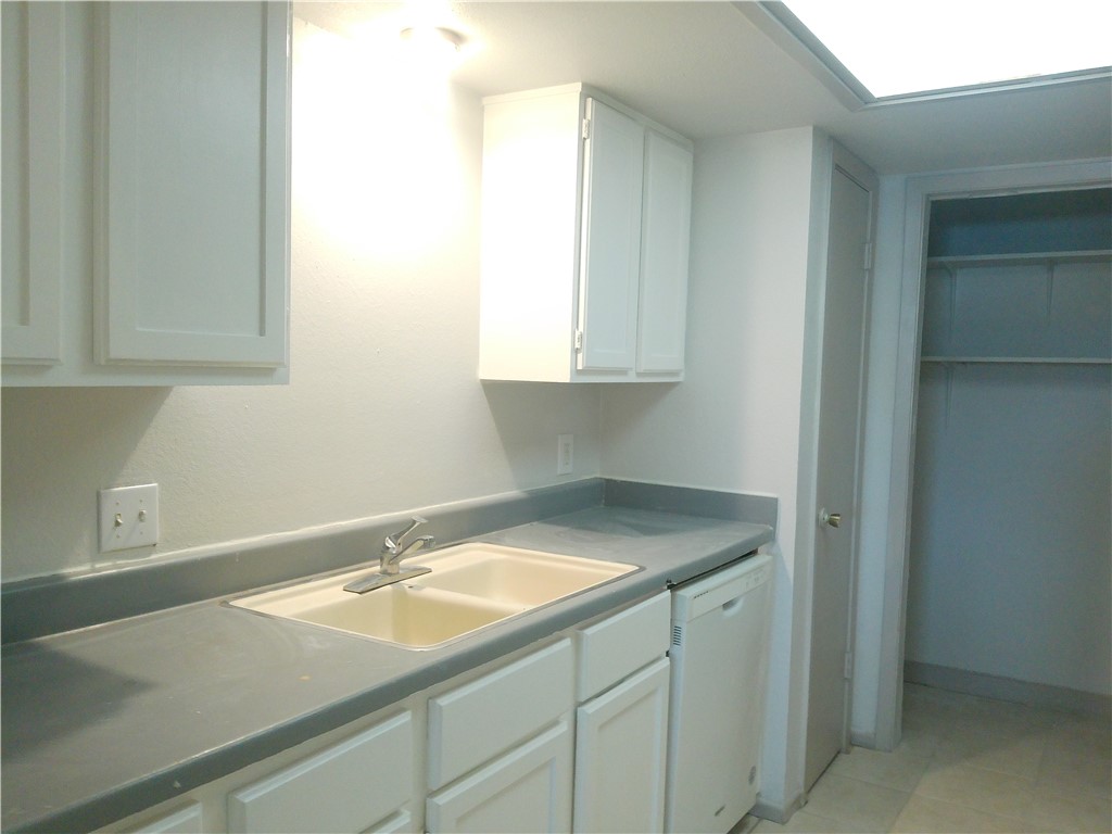 2309 Capitan Dr C Corpus Christi TX 78414