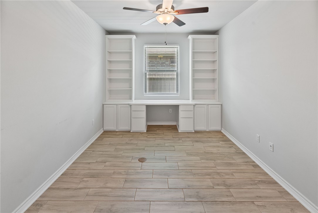 2677 Lannister Lane Corpus Christi TX 78415