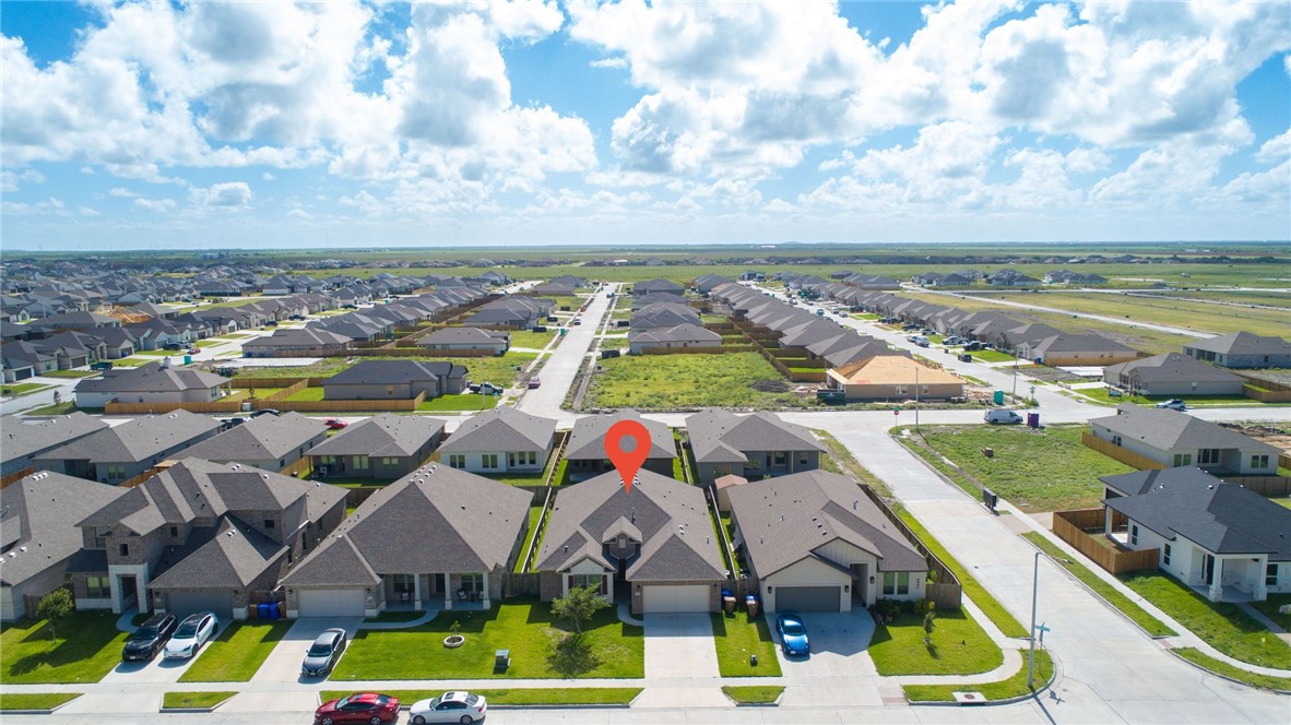 2677 Lannister Lane Corpus Christi TX 78415