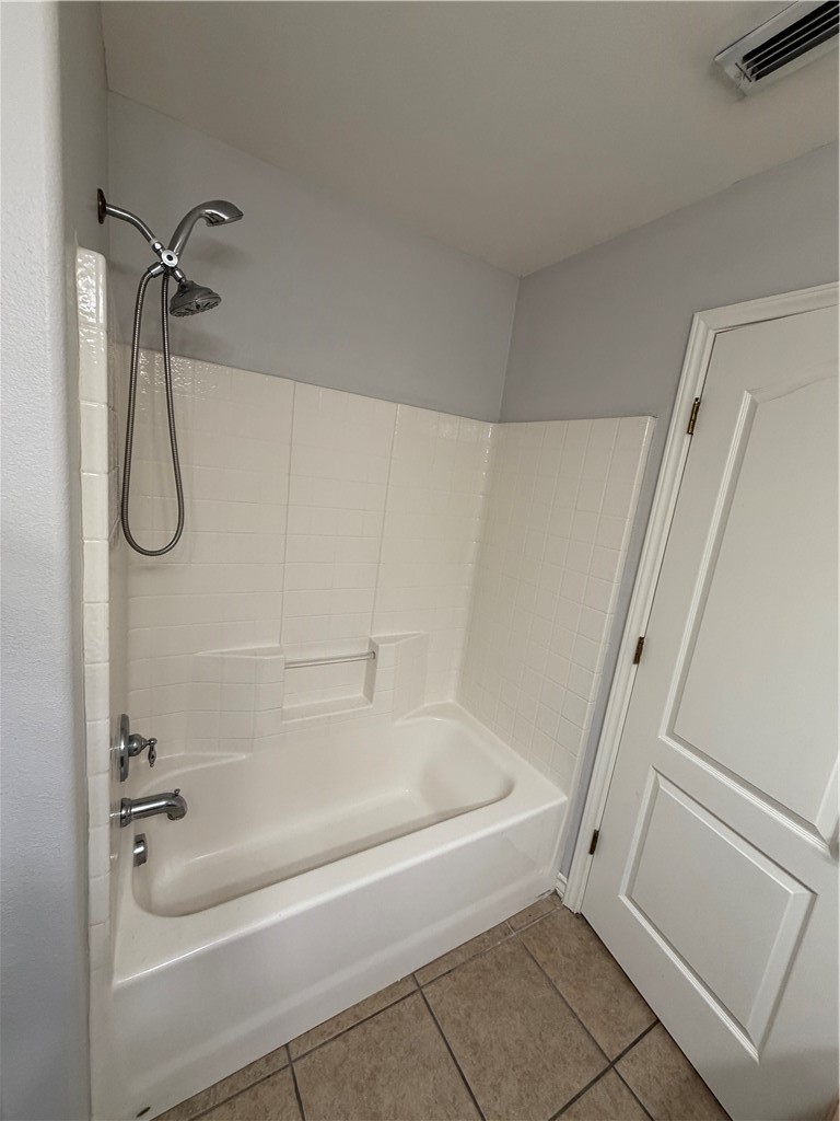 6830 Round Table Street Corpus Christi TX 78414