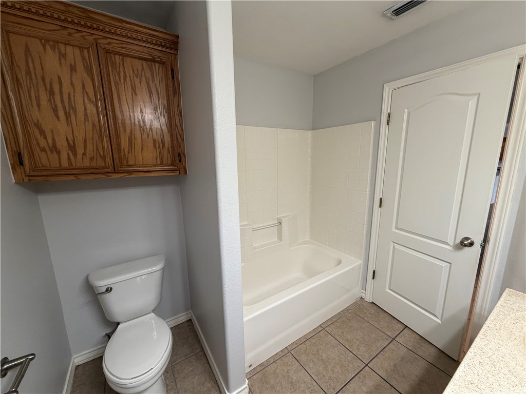 6830 Round Table Street Corpus Christi TX 78414