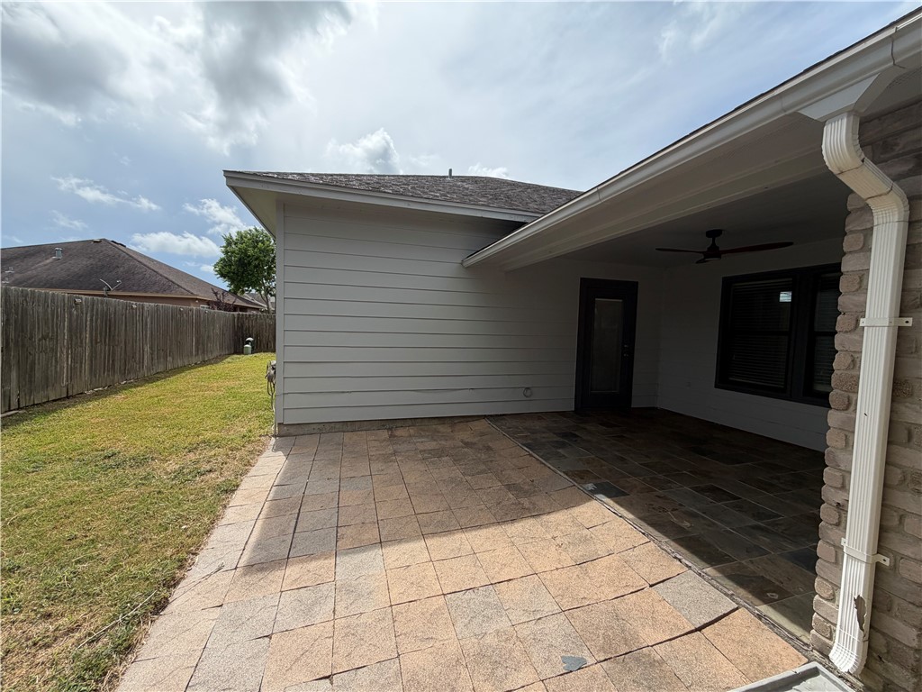 6830 Round Table Street Corpus Christi TX 78414
