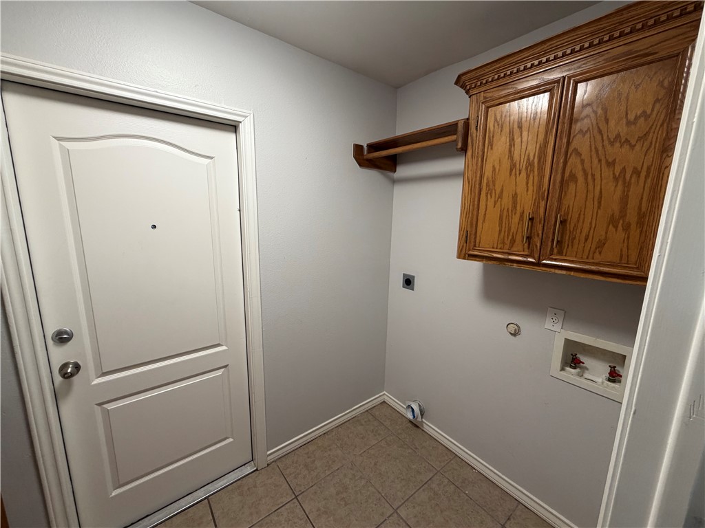 6830 Round Table Street Corpus Christi TX 78414