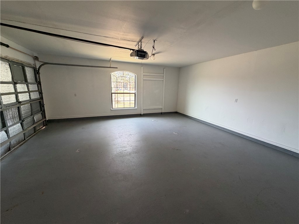 6830 Round Table Street Corpus Christi TX 78414