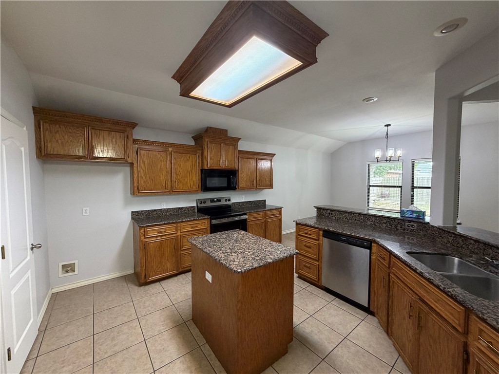 6830 Round Table Street Corpus Christi TX 78414
