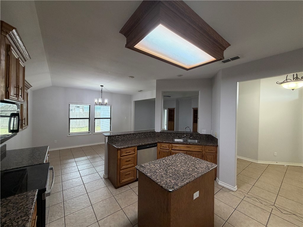6830 Round Table Street Corpus Christi TX 78414