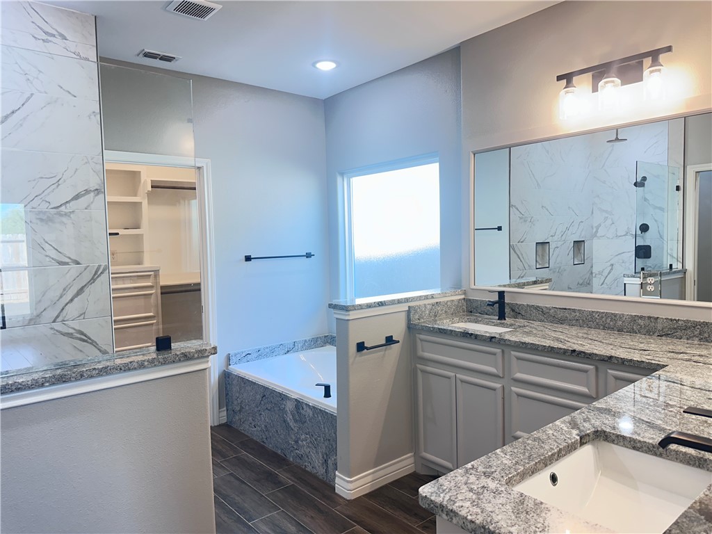 7814 Krypton Drive Corpus Christi TX 78414