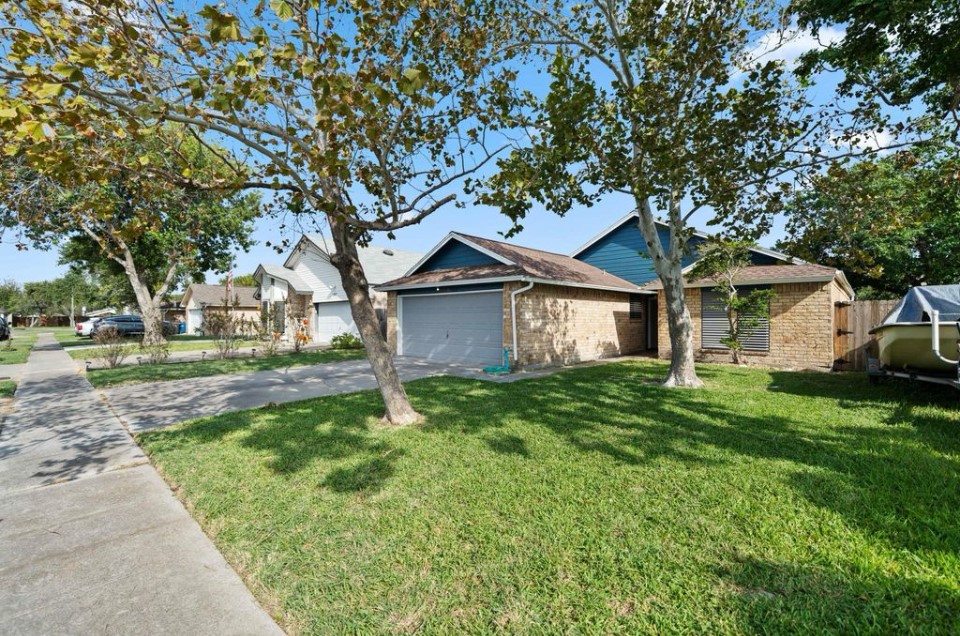7021 Rivergate Drive Corpus Christi TX 78413