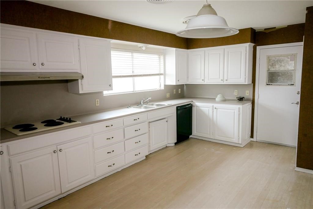 442 Haroldson Drive Corpus Christi TX 78412