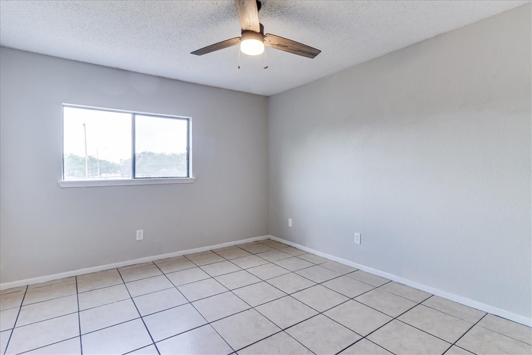 11205 Willowood Creek Dr C Corpus Christi TX 78410