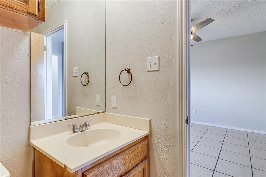 11205 Willowood Creek Dr C Corpus Christi TX 78410