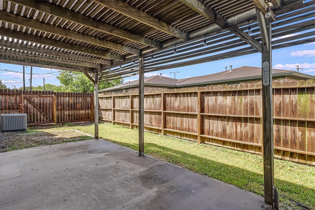 11205 Willowood Creek Dr C Corpus Christi TX 78410
