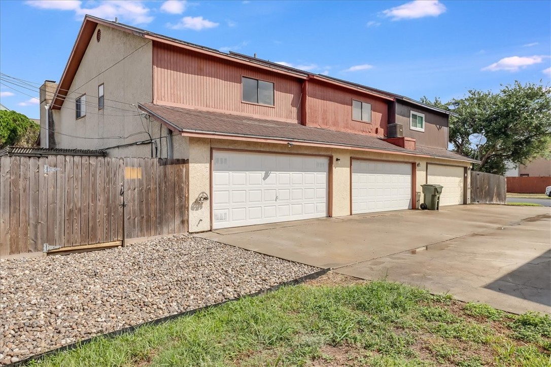 11205 Willowood Creek Dr C Corpus Christi TX 78410