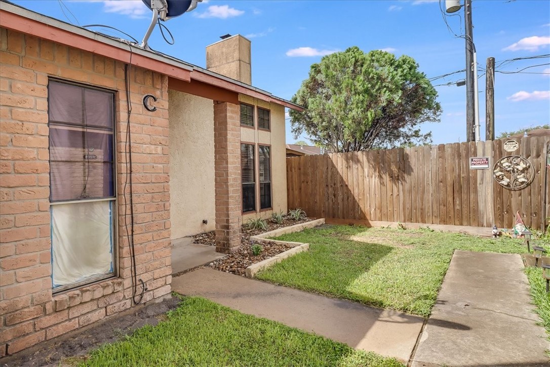 11205 Willowood Creek Dr C Corpus Christi TX 78410