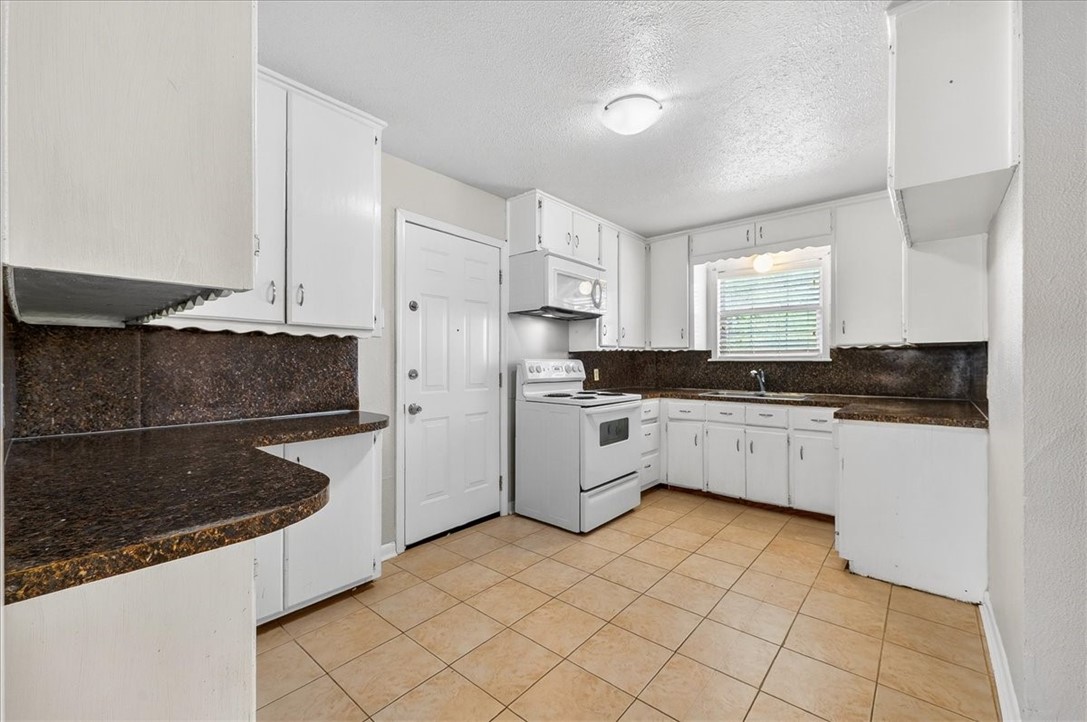 929 Ashland Drive Corpus Christi TX 78412