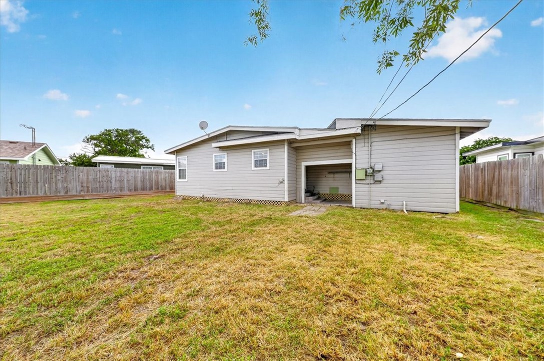 929 Ashland Drive Corpus Christi TX 78412