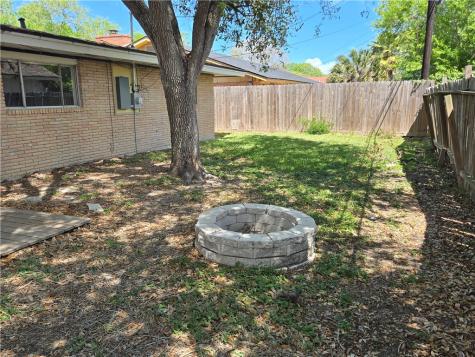 441 Montclair Drive Corpus Christi TX 78412