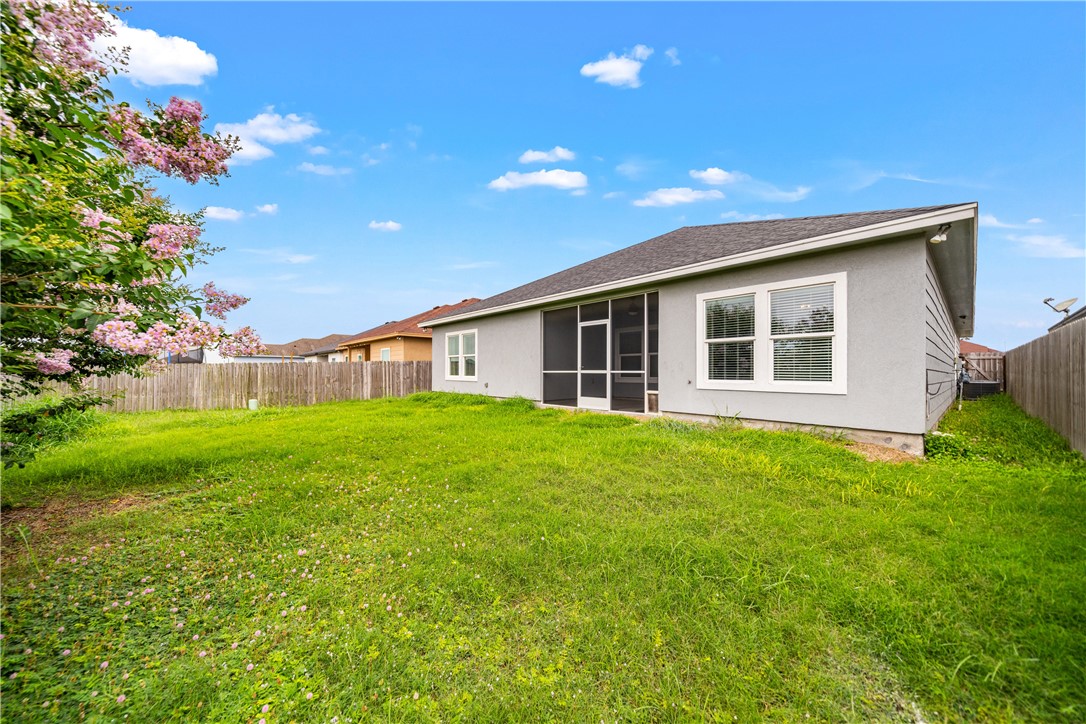 3922 Pennine Way Corpus Christi TX 78414