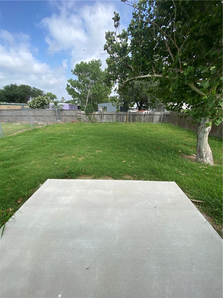 706 Military Drive Corpus Christi TX 78418