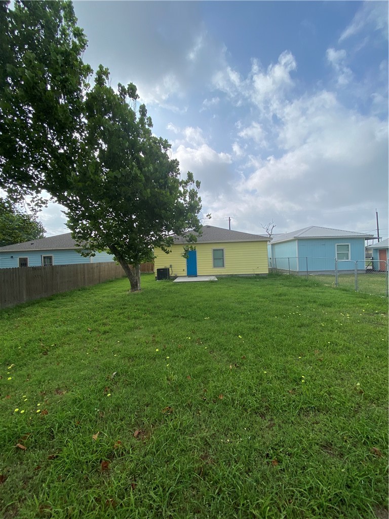 706 Military Drive Corpus Christi TX 78418