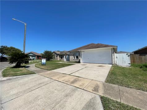 7610 Cougar Drive Corpus Christi TX 78414