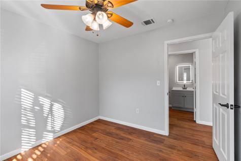 804 Avenue B Sinton TX 78387
