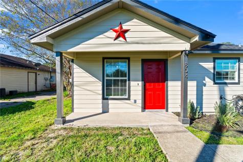 804 Avenue B Sinton TX 78387