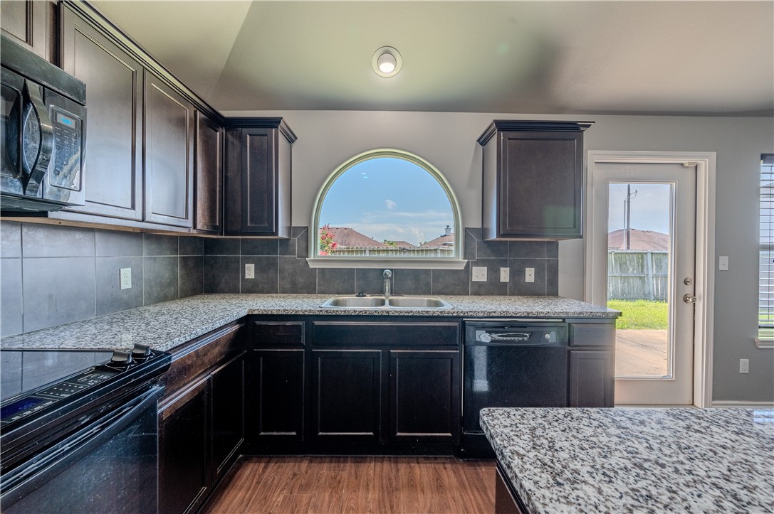 7433 Kolda Drive Corpus Christi TX 78414
