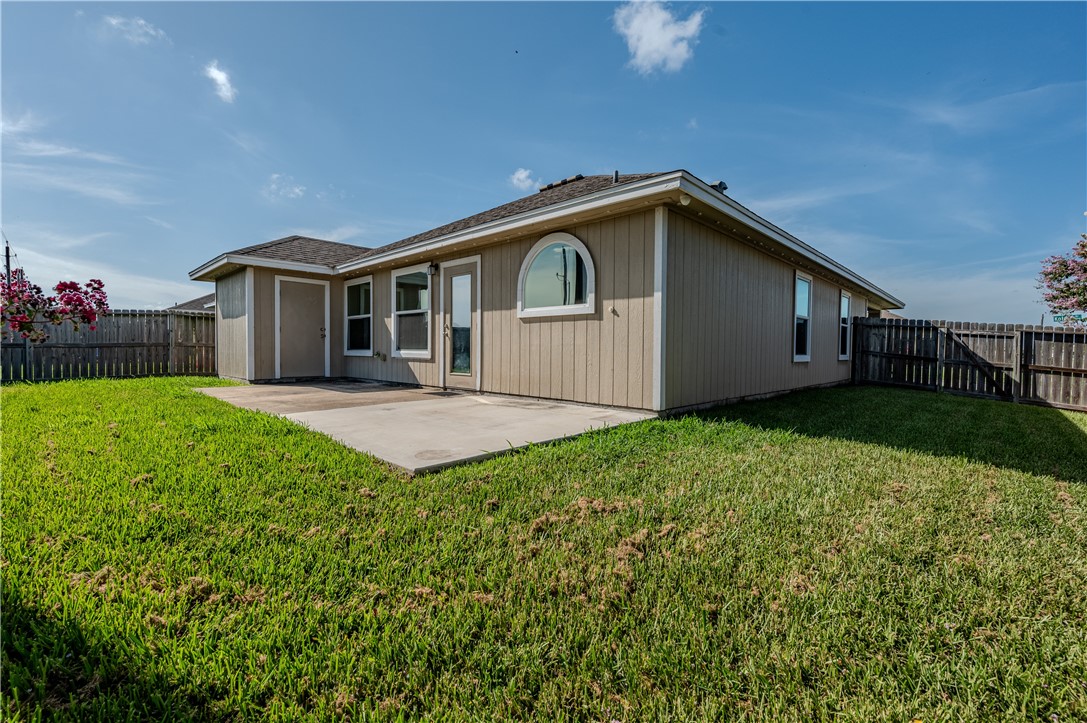 7433 Kolda Drive Corpus Christi TX 78414