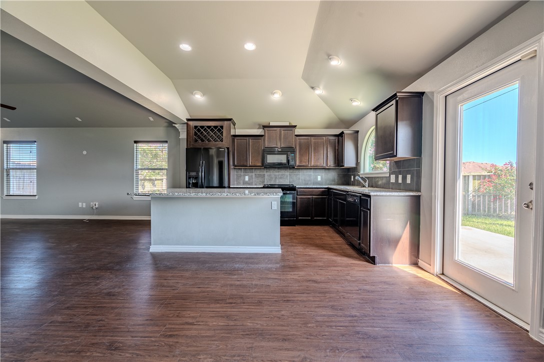 7433 Kolda Drive Corpus Christi TX 78414