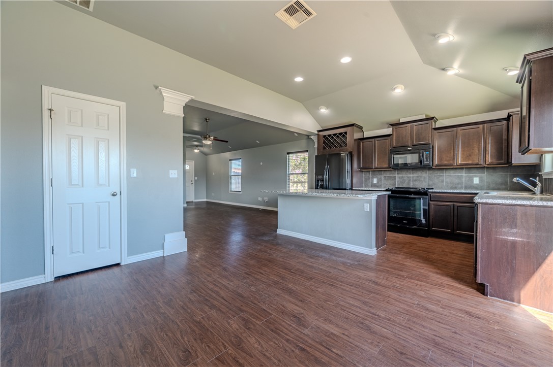 7433 Kolda Drive Corpus Christi TX 78414