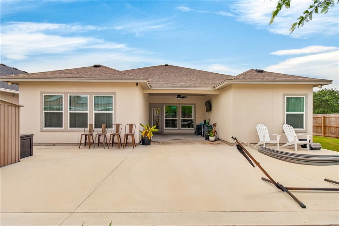 2445 Manuel Corpus Christi TX 78414