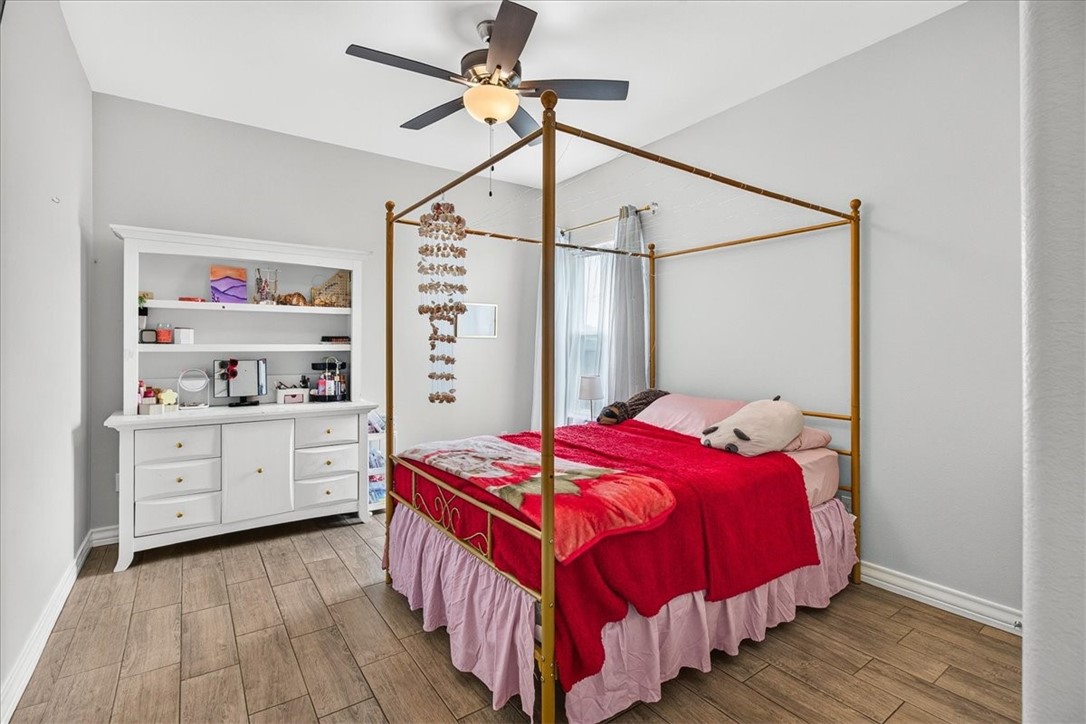 2445 Manuel Corpus Christi TX 78414