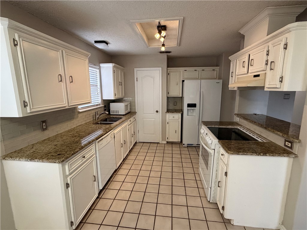 5318 Spring Brook Drive Corpus Christi TX 78413