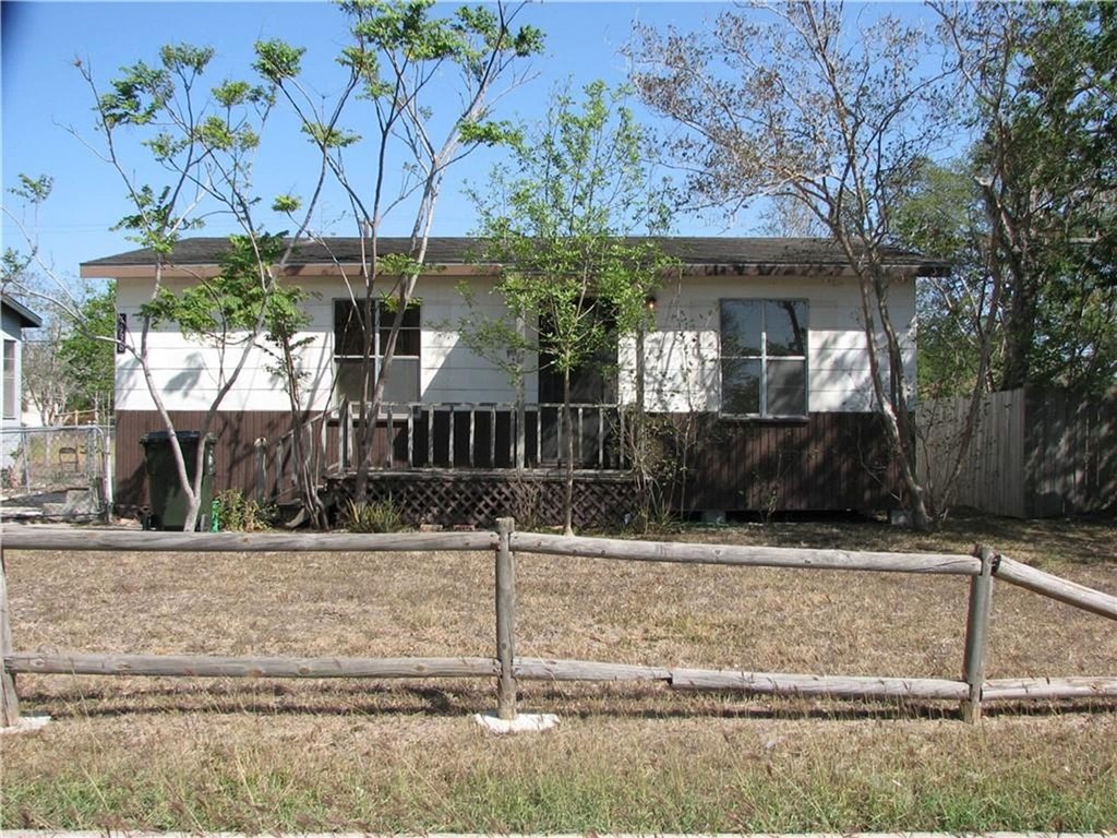 4938 Cosner Drive Corpus Christi TX 78415