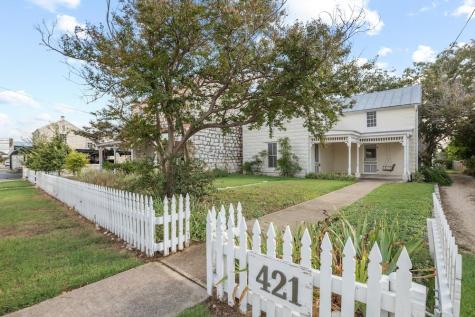421 W Main Street Fredericksburg TX 78624