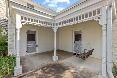 421 W Main Street Fredericksburg TX 78624
