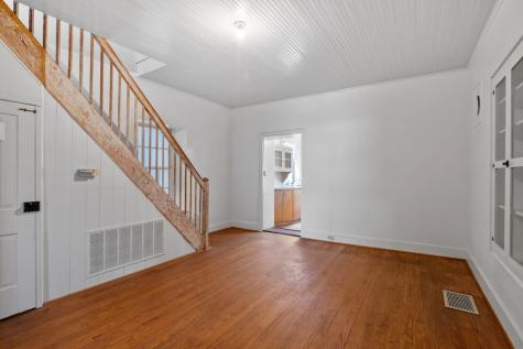 421 W Main Street Fredericksburg TX 78624